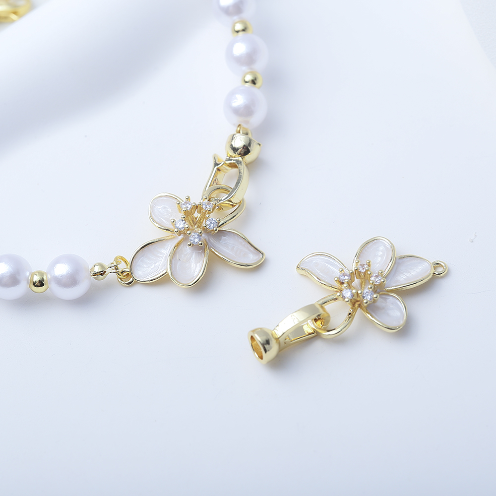 Toggle Clasp Gold - مشبك تبديل زهور مطلية بالذهب من