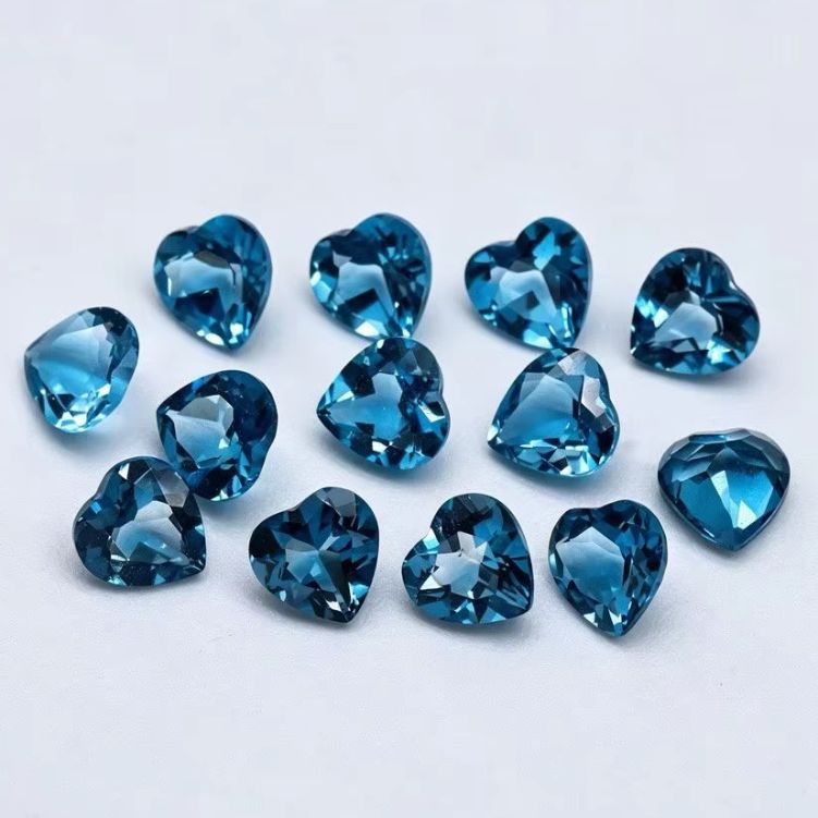 حجر التوباز الأزرق اللندني الط - مراجعة Jewelry Making London وسعره